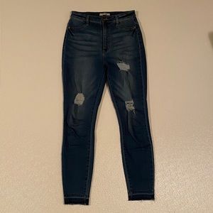 Size 10 High Waisted Refuge Jeans